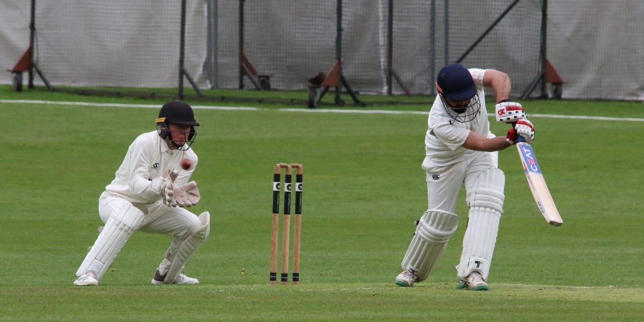 Chris Holliday hit a destructive 130 in Hoylandswaine’s season-best 409-7 as pursuit of fifth straight title continues