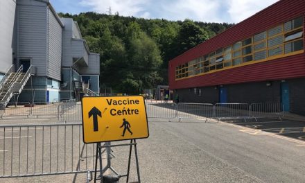 Covid-19 infection rate rises again but new vaccination milestone is reached