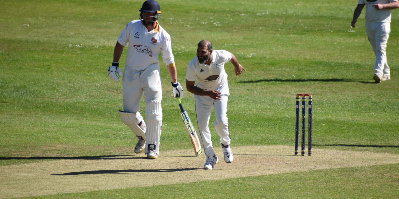 Eight-wicket hurrah for Muhammad Azharrullah as Hoylandswaine power on at the top