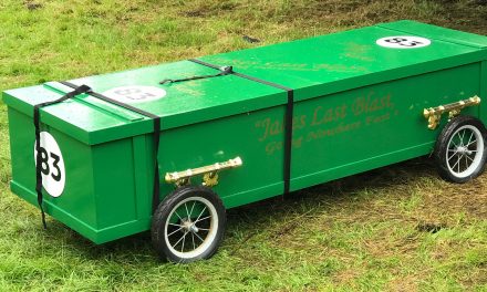 A green coffin on wheels, a secondhand grave stone and mourners in Hawaiian shirts – a gallery of pictures from Jake Mangle-Wurzel’s funeral