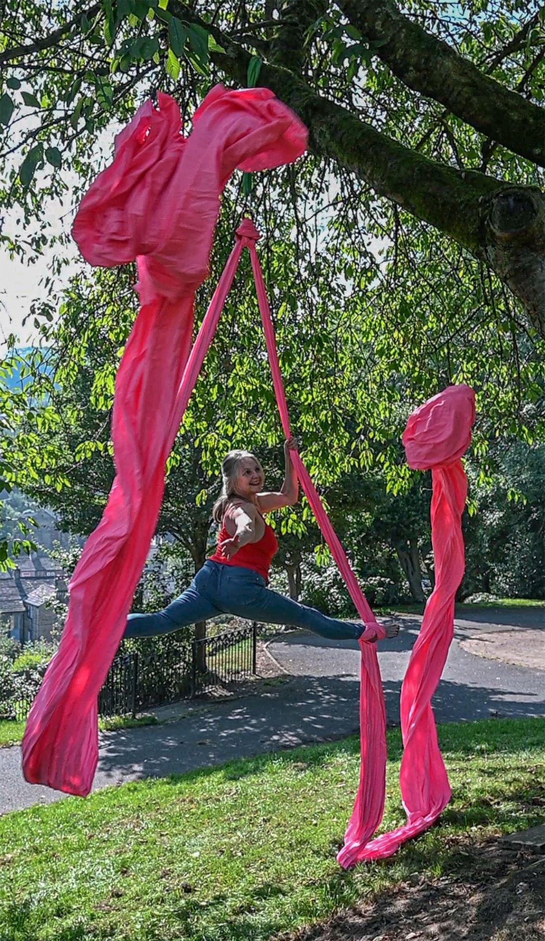 Circus artists hanging from trees, a flying astronaut and music, comedy ...