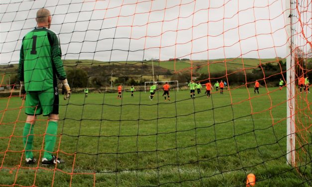 A Jordan Saville hat-trick lifted Holmbridge while Linthwaite Athletic maintained their 100% record