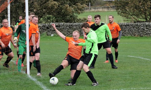 Hat-trick hero Connor Beaumont was king of the Colne Valley as Linthwaite beat Slaithwaite 7-1