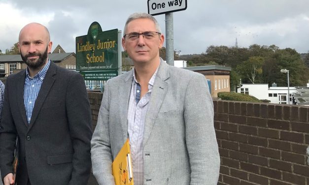 School run drivers warned over ‘toxic air’ caused by leaving the engine idling