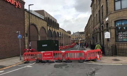 Dundas Street to be closed until August and even cyclists are bemused over cycle lane linking the bus and railway stations