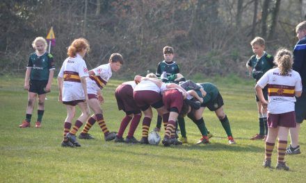 Huddersfield RUFC hold introductory sessions encouraging girls to give rugby a go