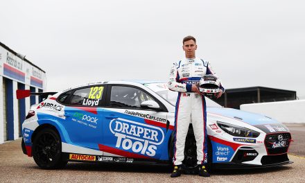 Propack Direct Mail renews sponsorship of British Touring Cars champion Daniel Lloyd for 2022 season