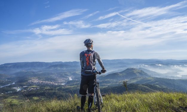 Lone cyclist Tom England is to ride 4,000 miles coast to coast in the USA to raise money for Milnsbridge charity Streetbikes