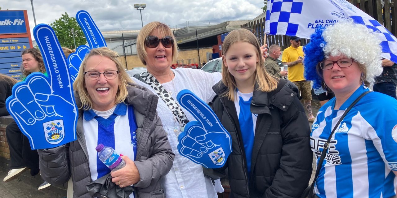 Fan Gallery: 22 great pictures of Huddersfield Town and Huddersfield Giants fans at the town’s big London sporting weekend