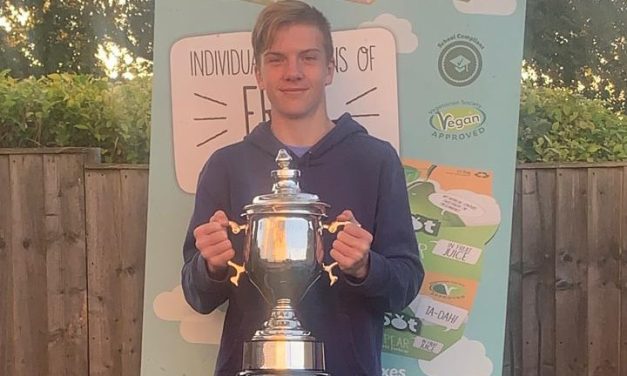 Teen tennis star Louis Hull wins the men’s competition at the prestigious Huddersfield Open – and he’s only 14
