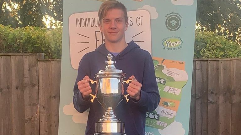 Teen tennis star Louis Hull wins the men’s competition at the prestigious Huddersfield Open – and he’s only 14