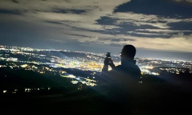 Huddersfield Lights Out urges whole of Huddersfield to switch their lights off at the same time and look to the heavens