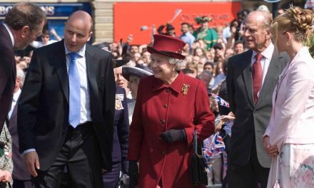 Remembering the wonderful day the Queen came to St George’s Square on her last-ever visit to Huddersfield