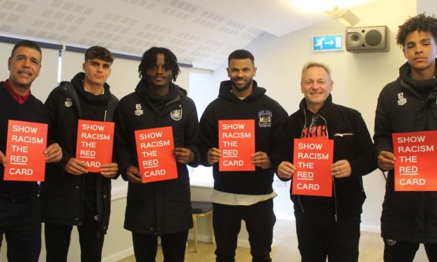 Chris Kamara and Fraizer Campbell help youngsters Show Racism the Red Card