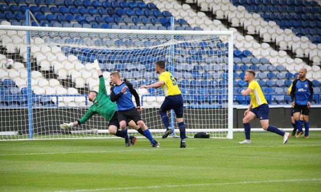 Berry Brow and Linthwaite Athletic go head-to-head for the Huddersfield District League title