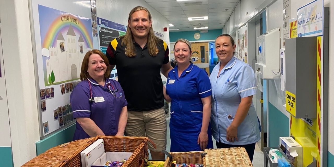 9 great pictures as Eorl Crabtree says ‘thank you’ to HRI staff in Appreciation Week