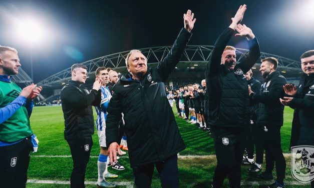 Why persuading Neil Warnock to stay at Huddersfield Town would be the smart and sensible thing to do