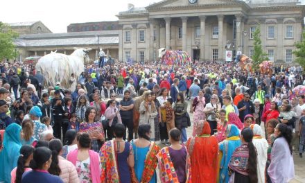 Hundreds packed St George’s Square for the HERD Finale and to say farewell to the singing sheep