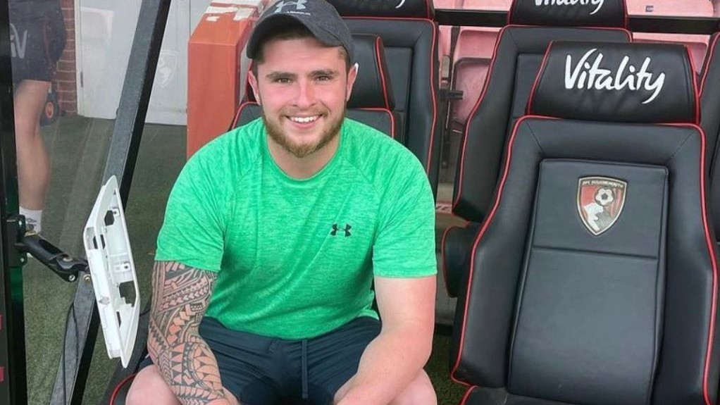 UEFA-qualified coach Max Payne is looking to reconnect Meltham with its football club