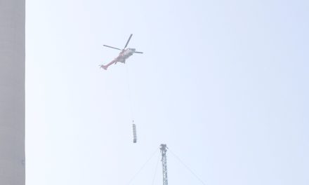 ‘Stay away’ is the advice as helicopter starts work to dismantle temporary Emley Moor TV mast