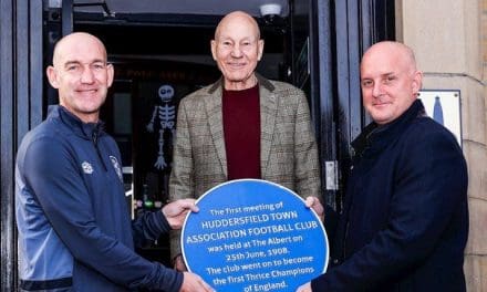 Sir Patrick Stewart unveils blue plaque at the pub where Huddersfield Town was founded