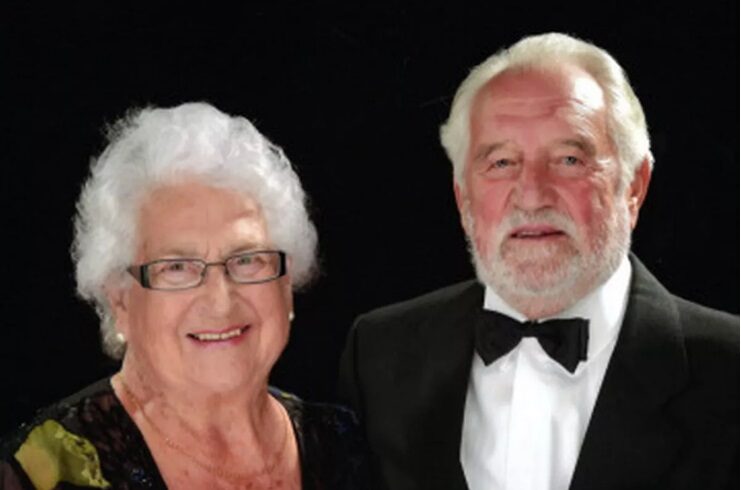 A tribute to local football legend Frank Beaumont and devoted wife Anne who died just a day apart