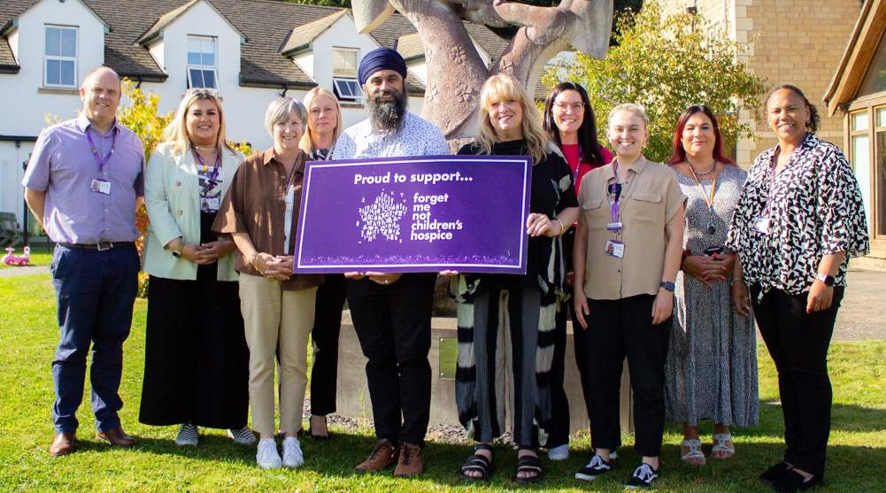 Kirklees College and Forget Me Not Children’s Hospice agree a groundbreaking new partnership