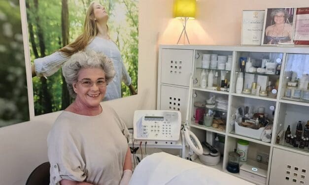 Beauty expert celebrating 40 years in business by holding a fundraiser in memory of her dad