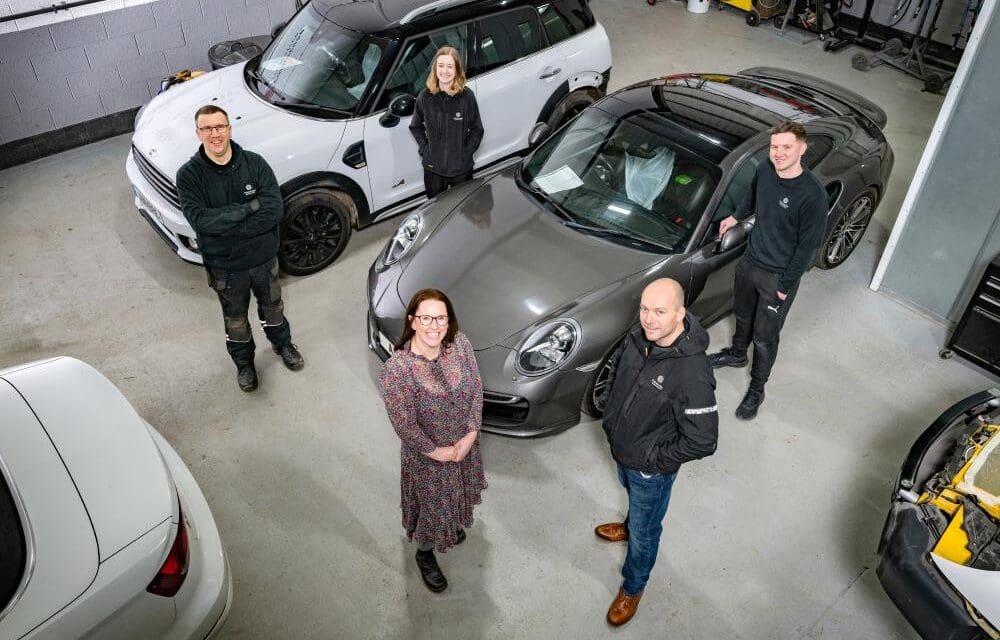 Lepton-based Colourcube Automotive shortlisted in national Motor Trader Industry Awards 2024