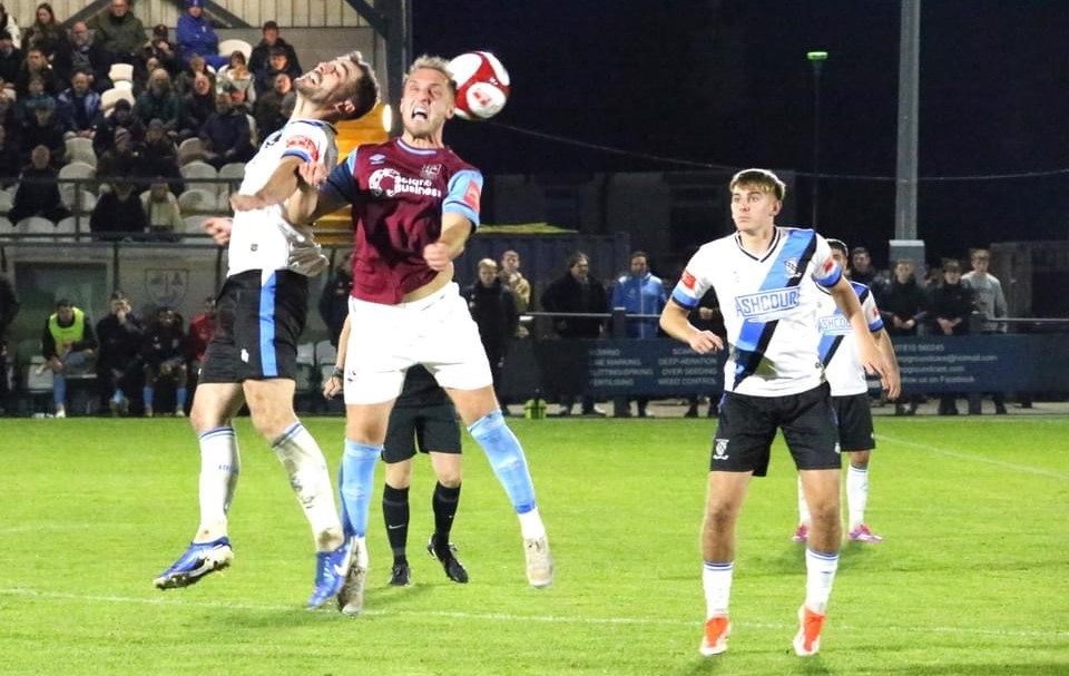 Missed opportunities as Emley AFC go down to defeat in West Yorkshire derby